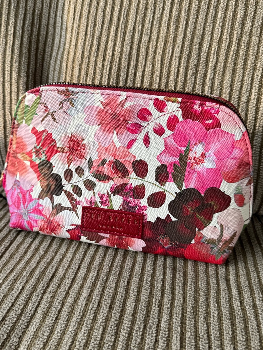 NWT Ted Baker Floral Pink Red Cosmetic Pouch